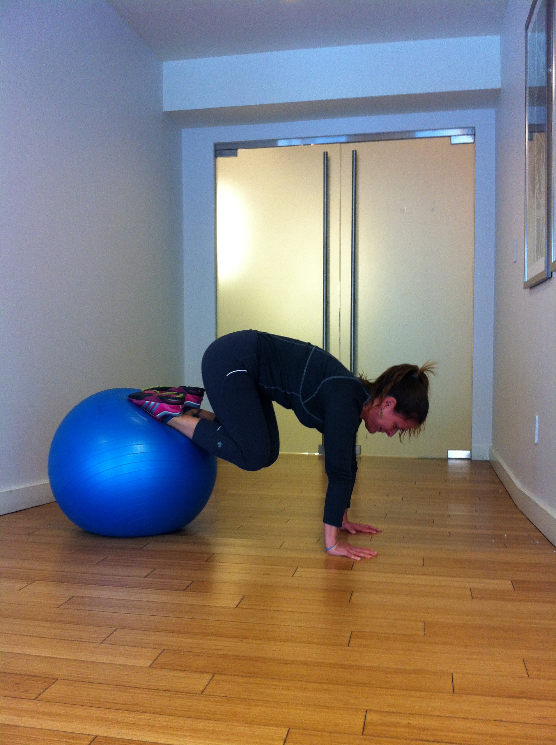 Best Stability Ball Exercises - Drishti Online Yoga Teacher Training, USA, Canada, UK